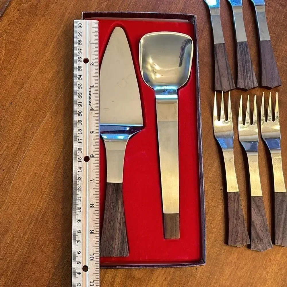 MCM New in box Vernco Hostess Dessert Set